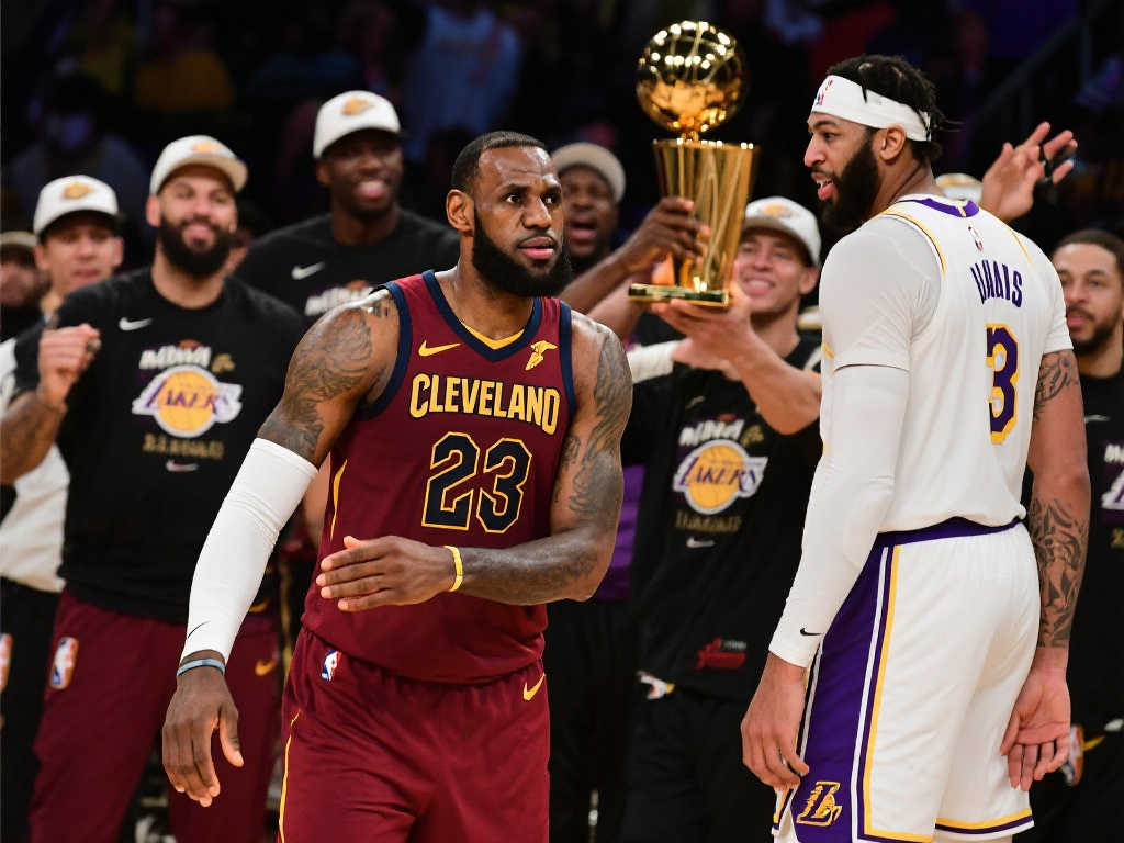 尖联赛激烈 尖联赛激烈