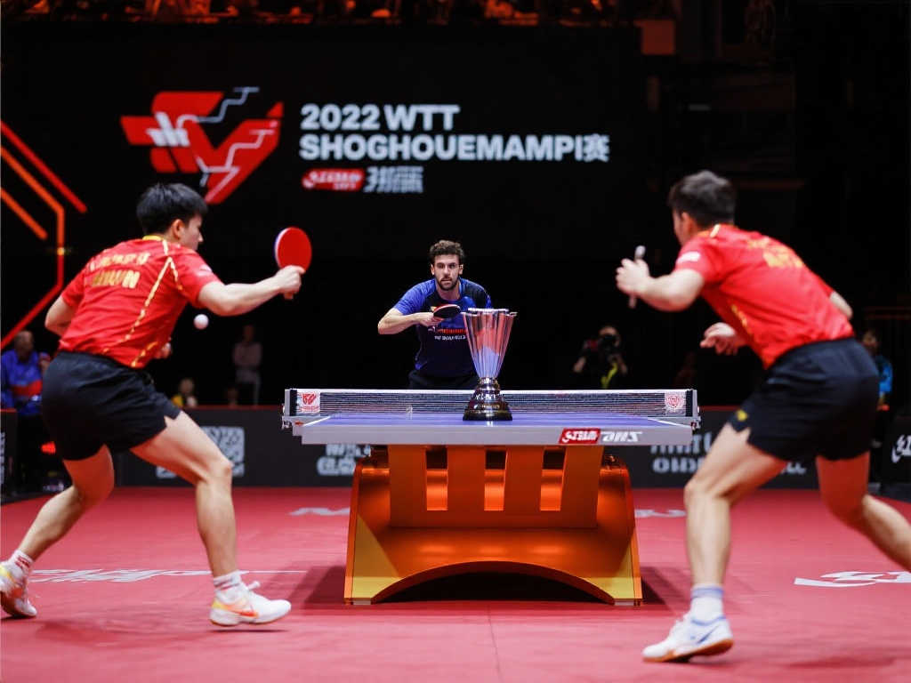 年足球发展 年足球发展